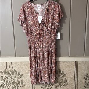 NWT JAPNA M pink floral dress with flutter sleeves and hair tie included